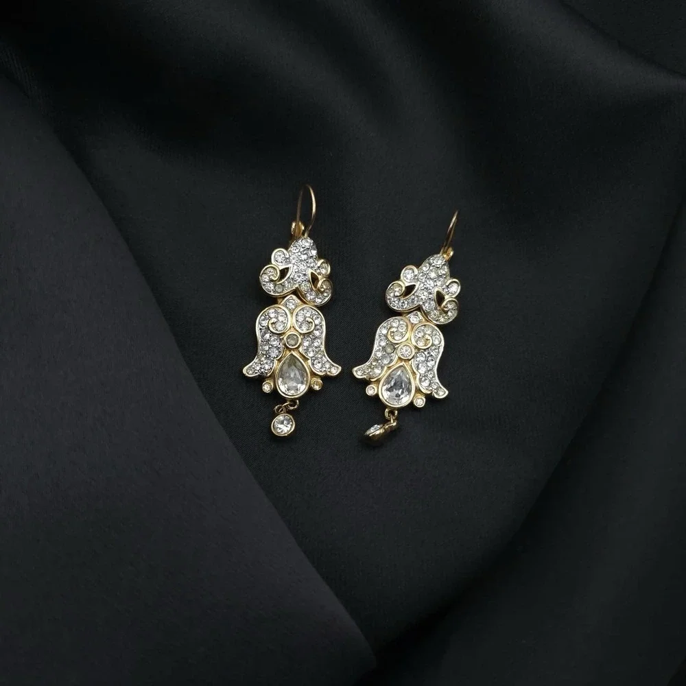 Swarovski‎ Crystal Swan Signed 2 inch Long Dangling Chandelier PIERCED Earrings